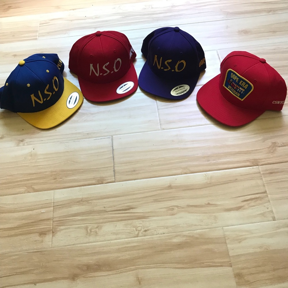 Hat Bundle Like New - image 2